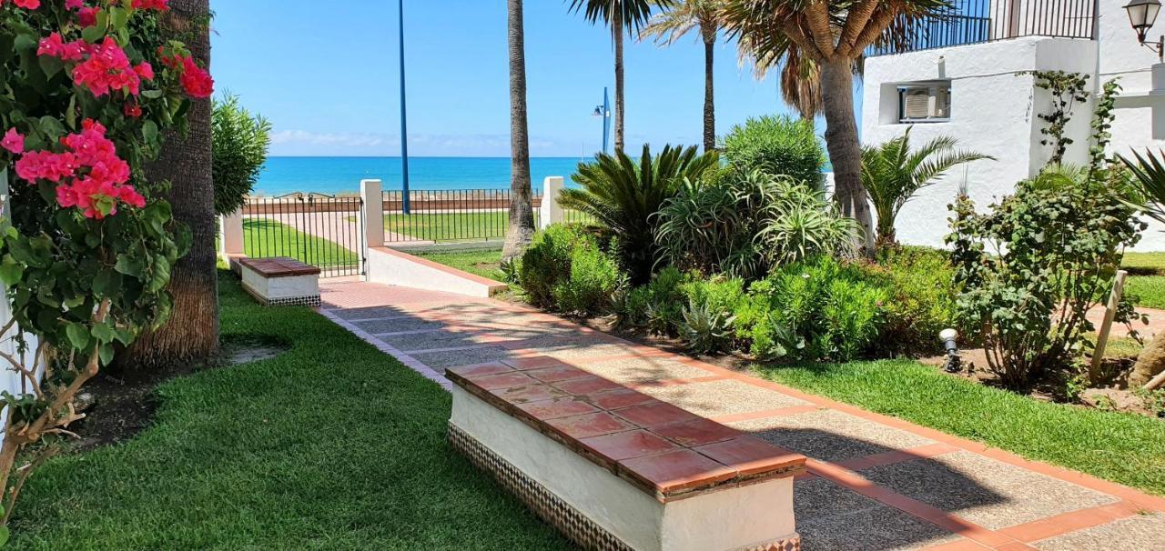 Apartamento A Pie De Playa La Barrosa Chiclana de la Frontera Exterior foto
